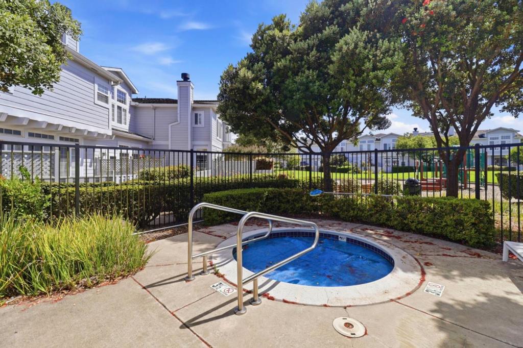 15 Outlook Circle Property Photo 39