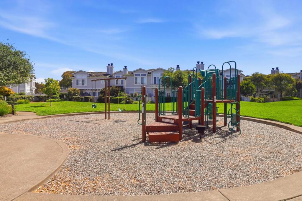 15 Outlook Circle Property Photo 40