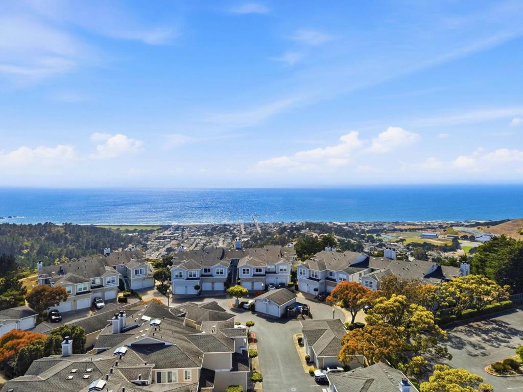 15 Outlook Circle Property Photo 50