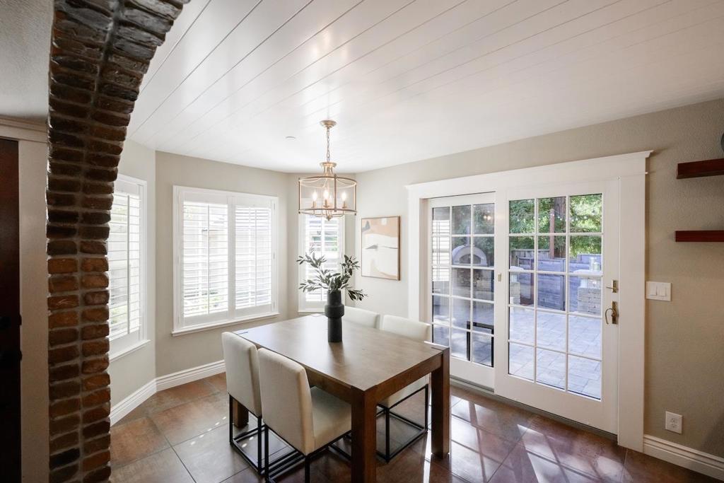 24 Coopers Hawk Court Property Photo 22