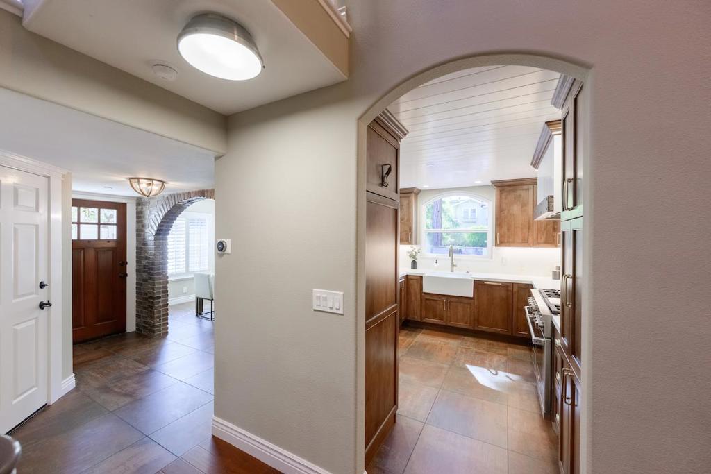 24 Coopers Hawk Court Property Photo 27