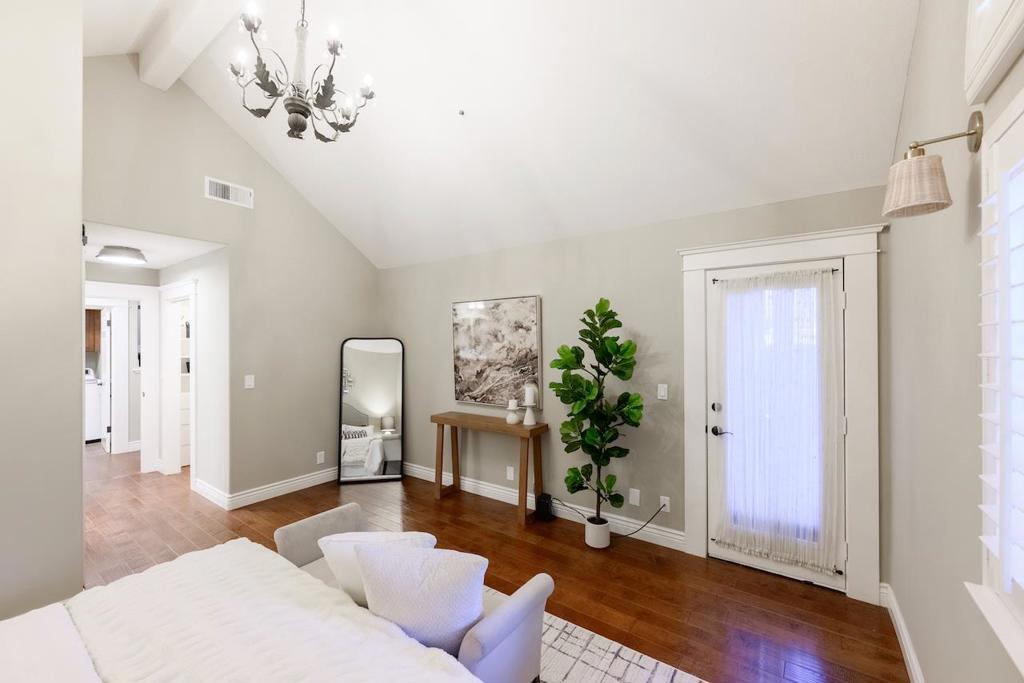24 Coopers Hawk Court Property Photo 39