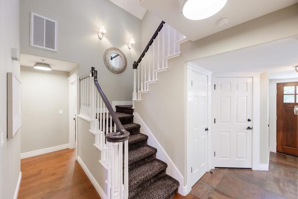 24 Coopers Hawk Court Property Photo 51