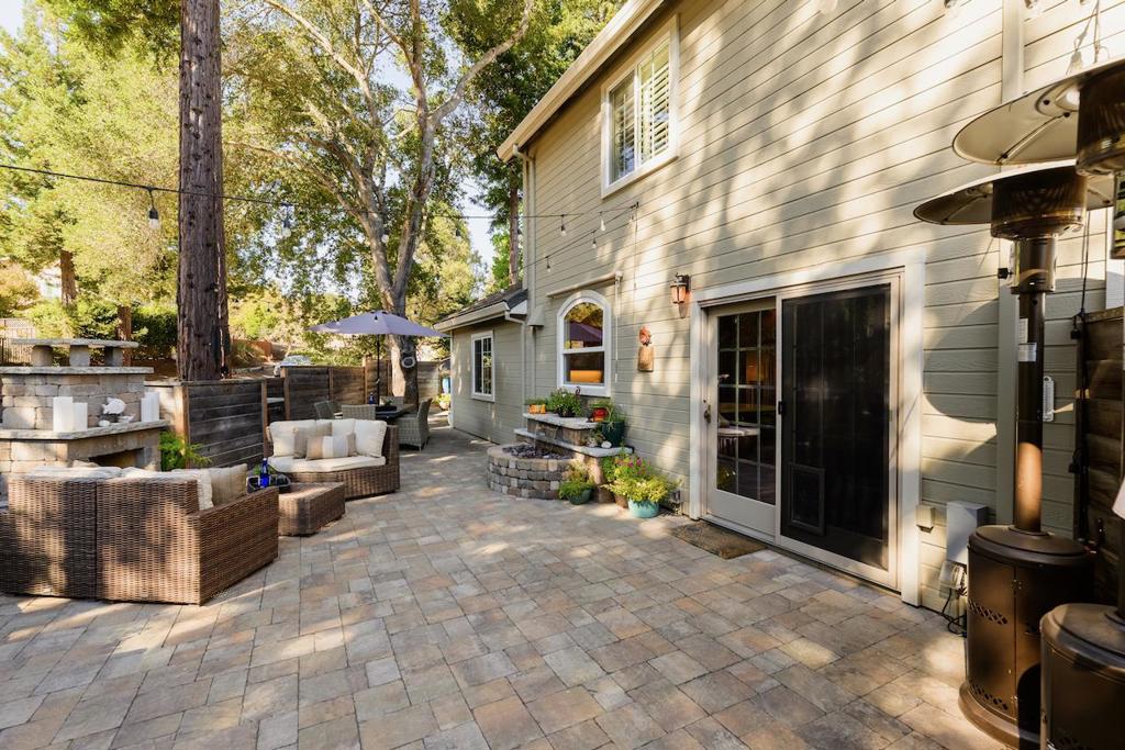 24 Coopers Hawk Court Property Photo 73
