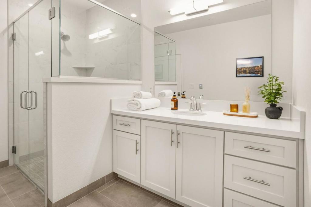 4104 Scotts Valley Drive 306 Property Photo 14