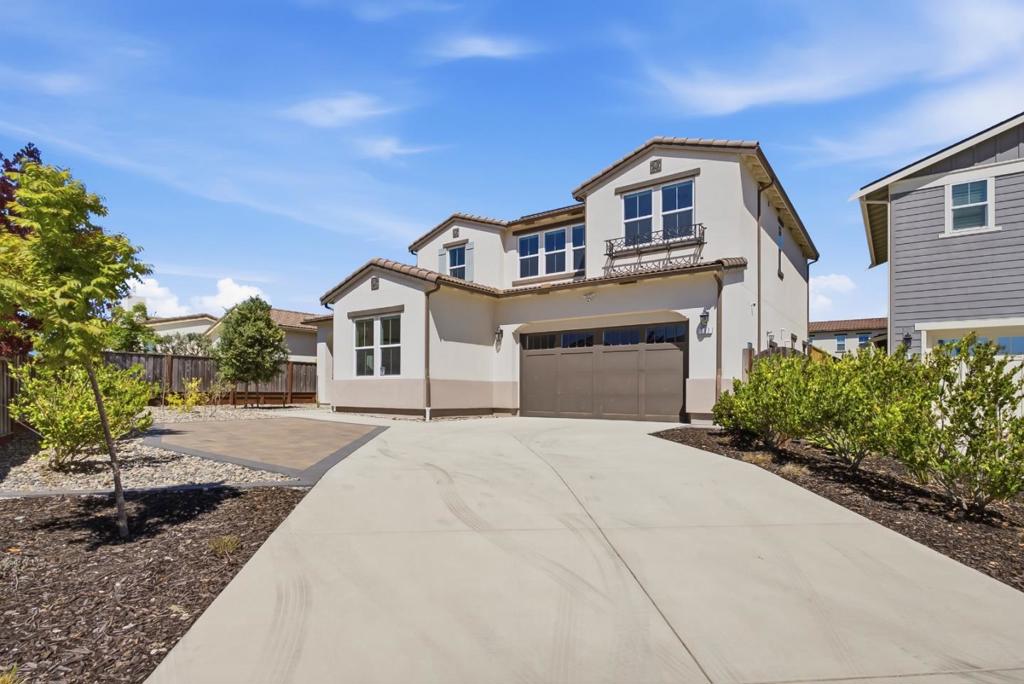 597 Matterhorn Court Property Photo 1