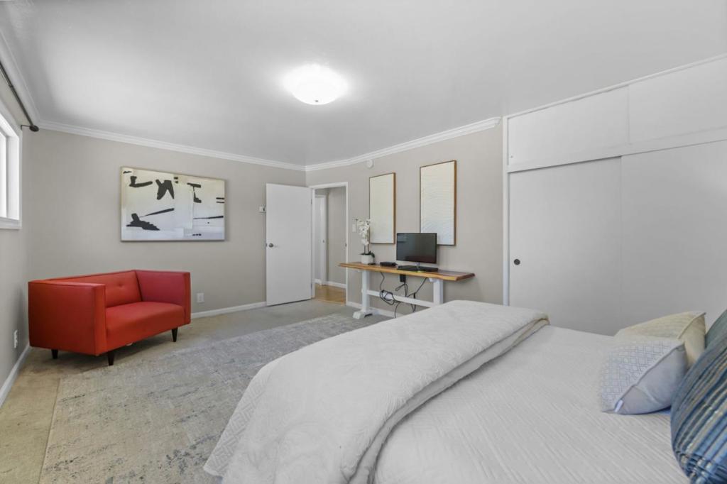 1260 Meadow Lane Property Photo 20