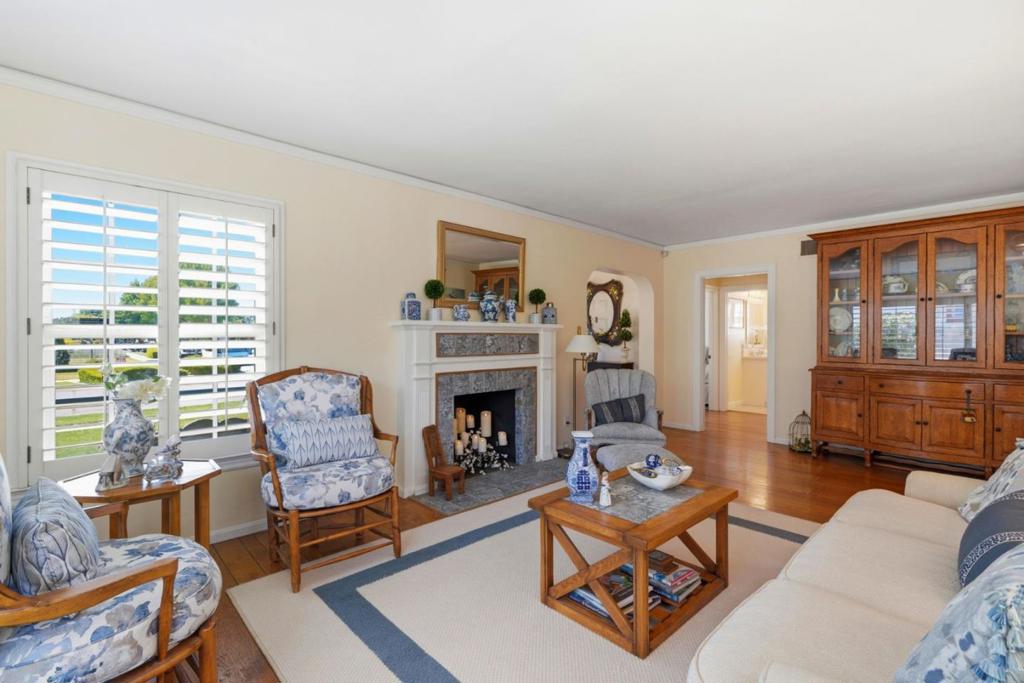 75 Carmel Avenue Property Photo 10