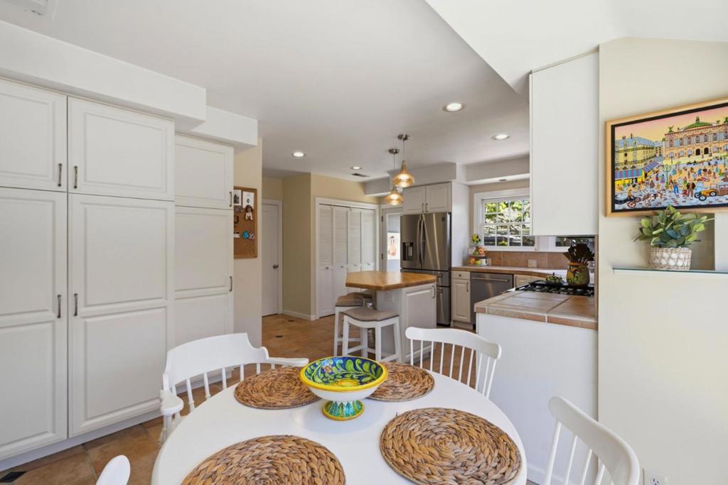 75 Carmel Avenue Property Photo 18
