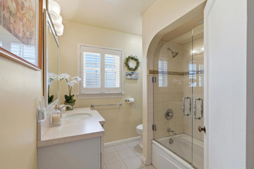 75 Carmel Avenue Property Photo 32