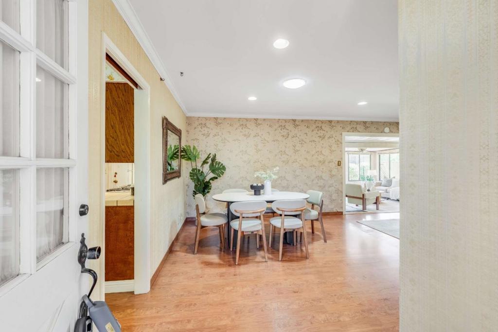 1402 Sprucewood Drive Property Photo 4