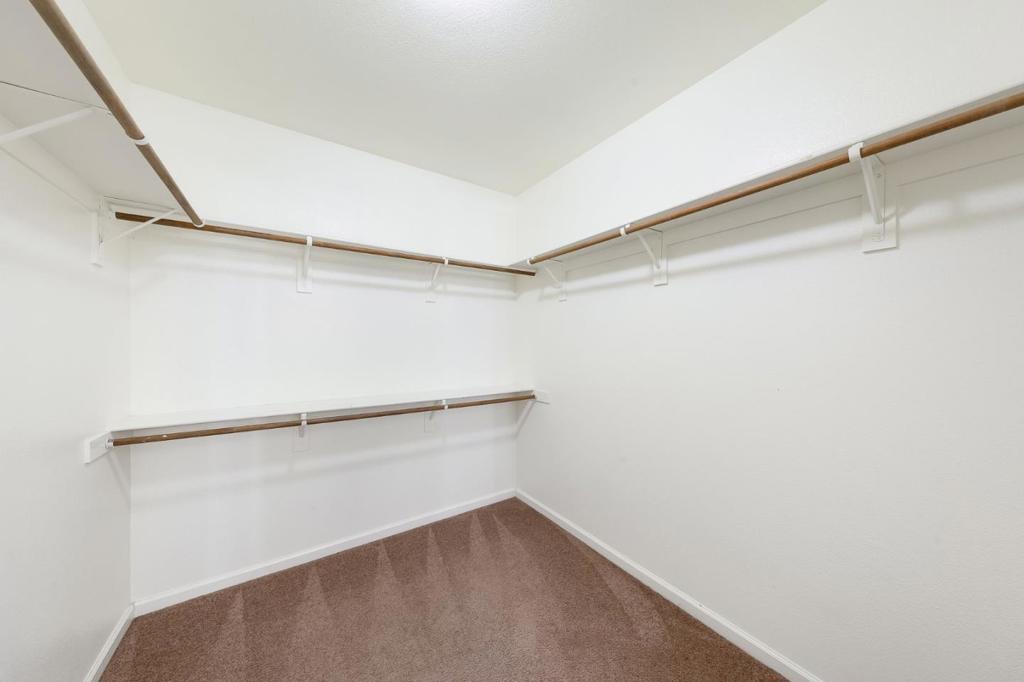 2027 Evening St Property Photo 39