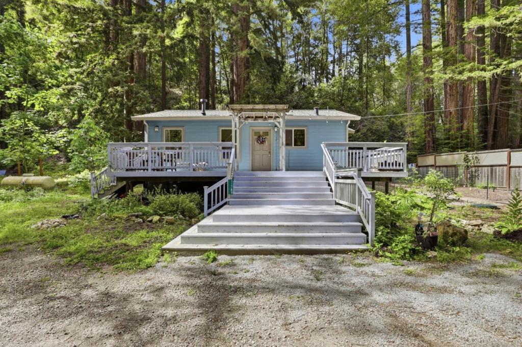 11785 E Zayante Road Property Photo 3
