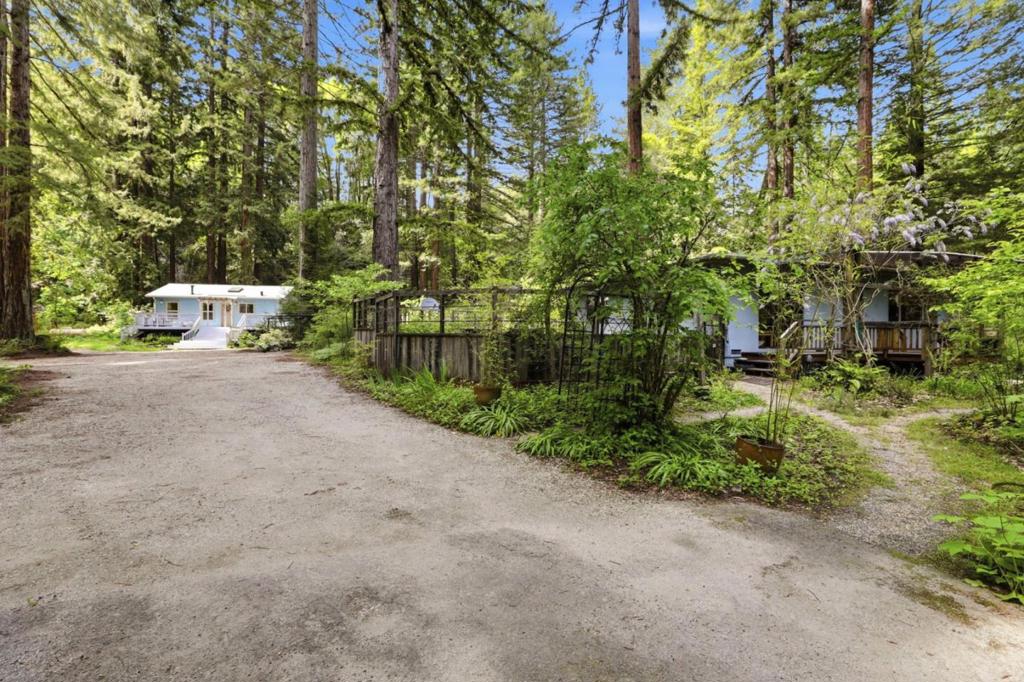11785 E Zayante Road Property Photo 4