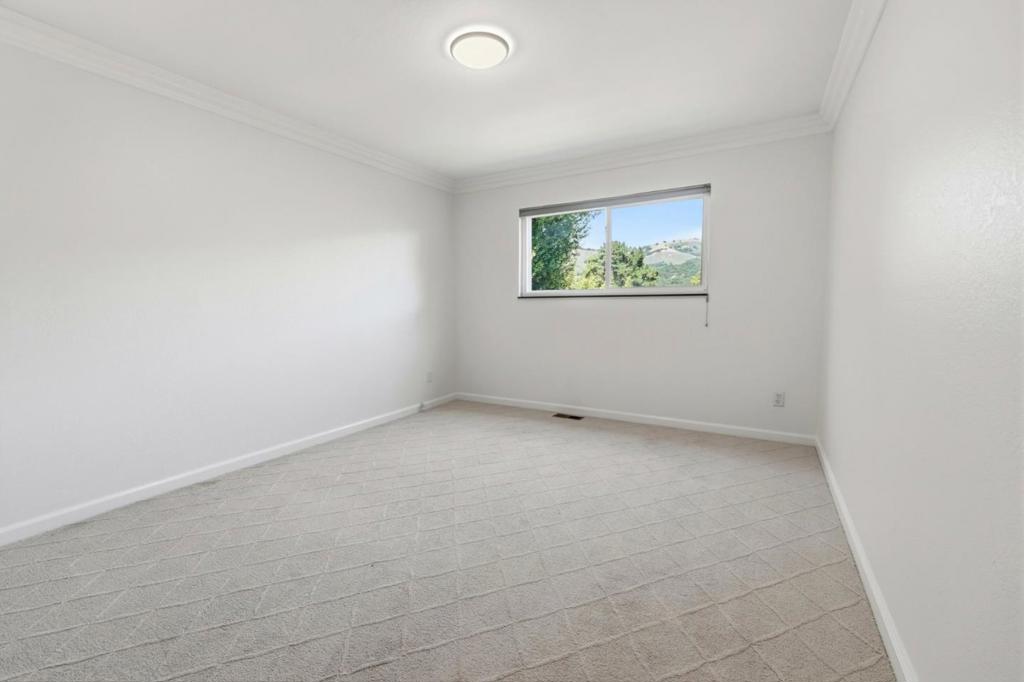 17488 Holiday Drive Property Photo 69