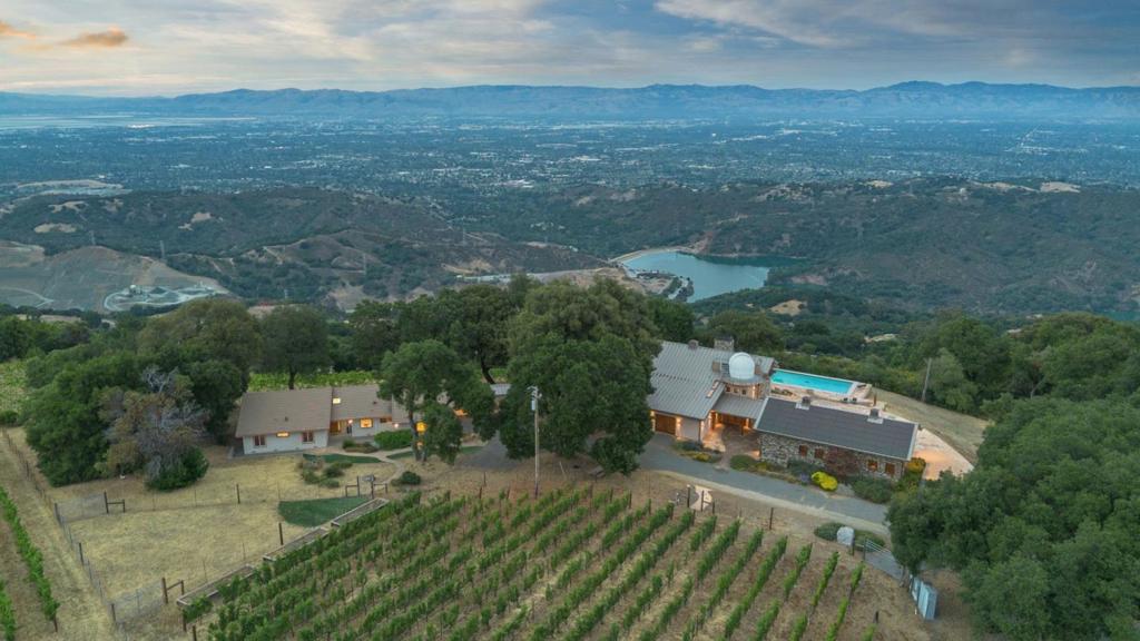 15060 Montebello Road Property Photo 2