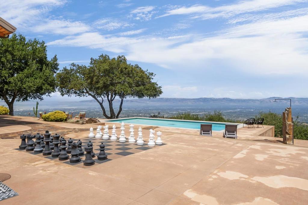 15060 Montebello Road Property Photo 37