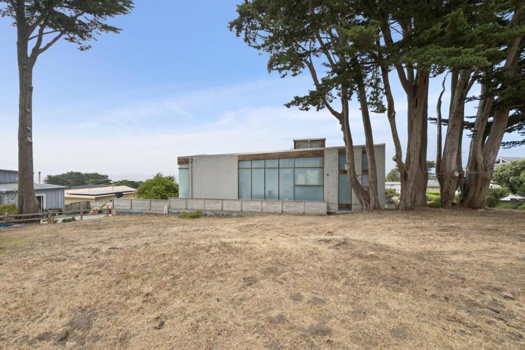 340 13th Street Property Photo 6