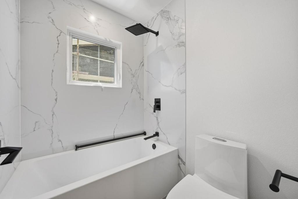 16 Silver Elm Court Property Photo 28