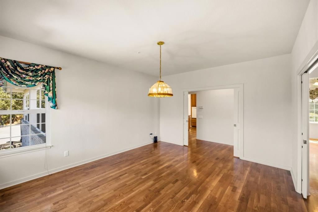 28951 Falcon Ridge Property Photo 9