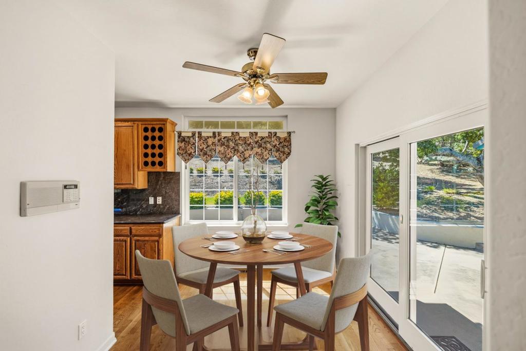 28951 Falcon Ridge Property Photo 17