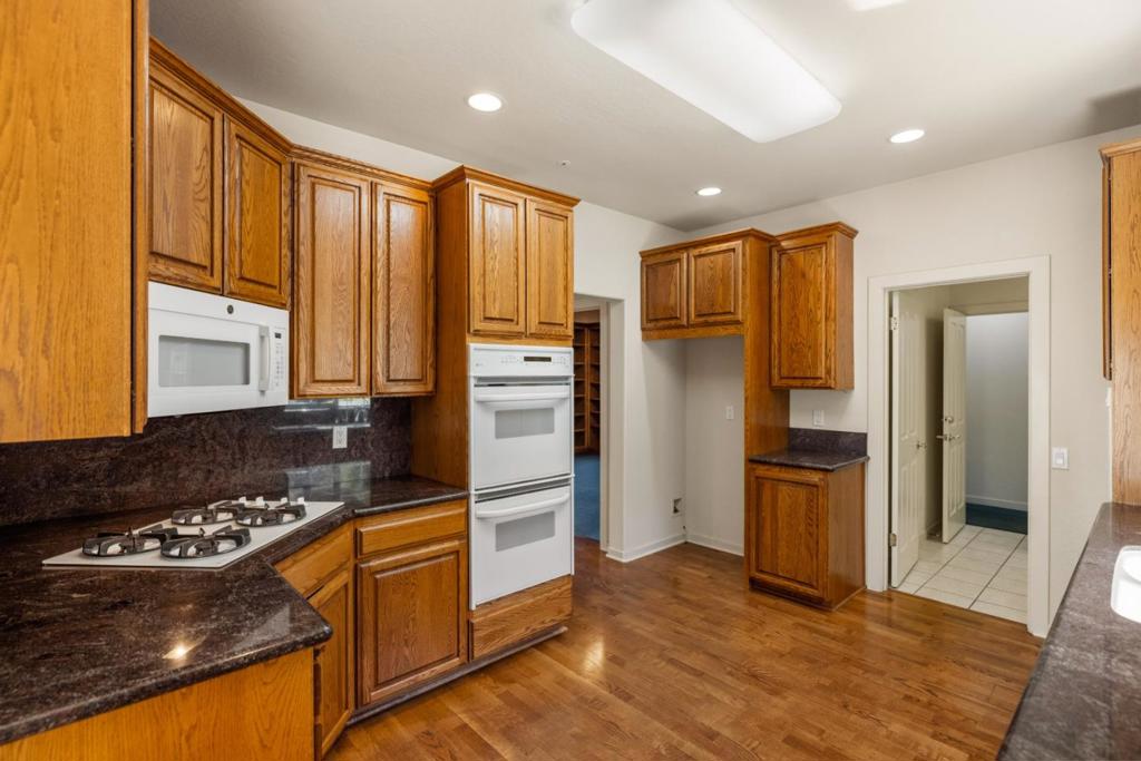 28951 Falcon Ridge Property Photo 20