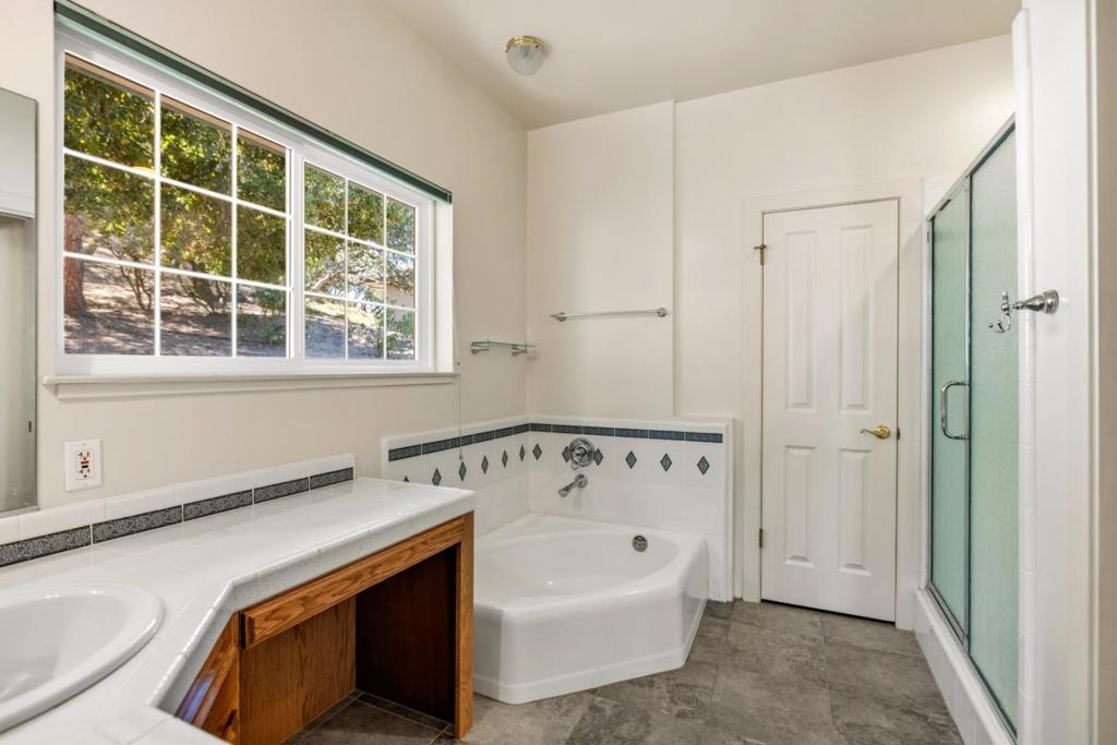 28951 Falcon Ridge Property Photo 27