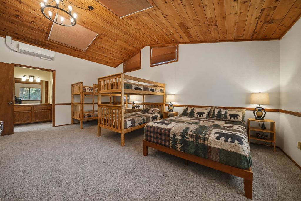 2350 Chaparral Drive Property Photo 15