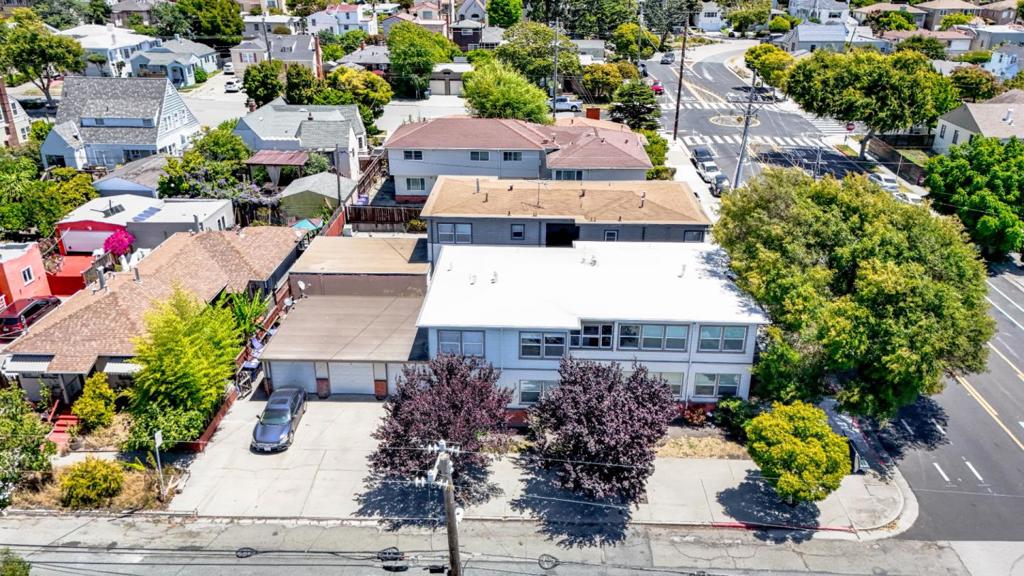 506 Mclaughlin Street Property Photo 1