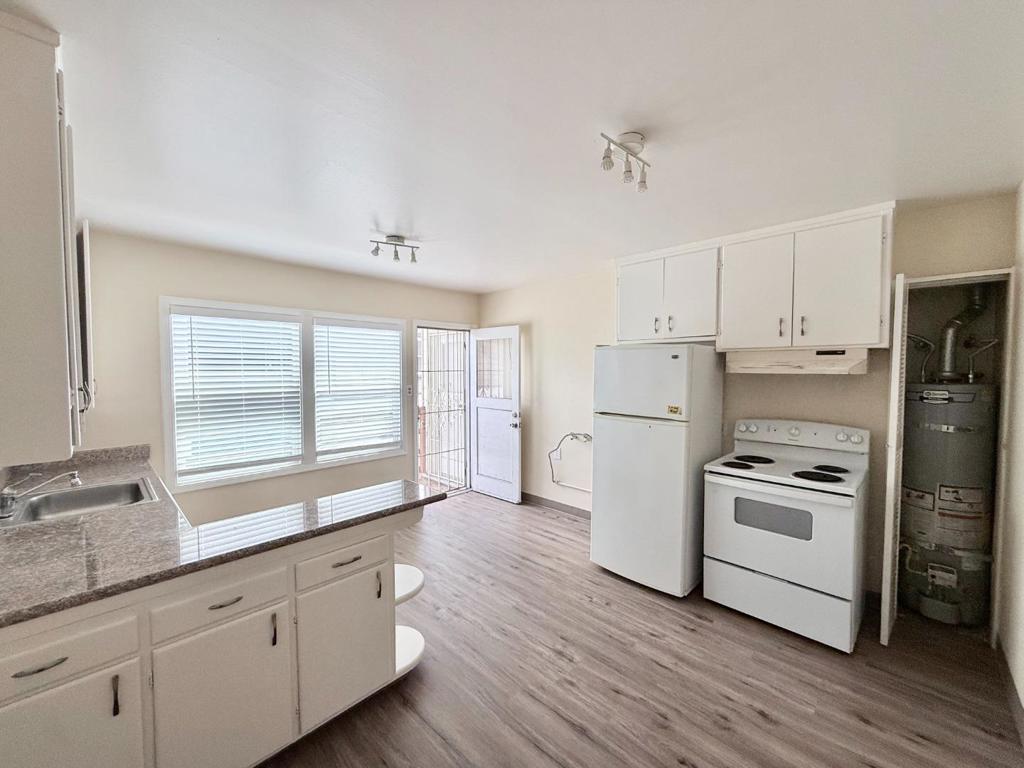 506 Mclaughlin Street Property Photo 7
