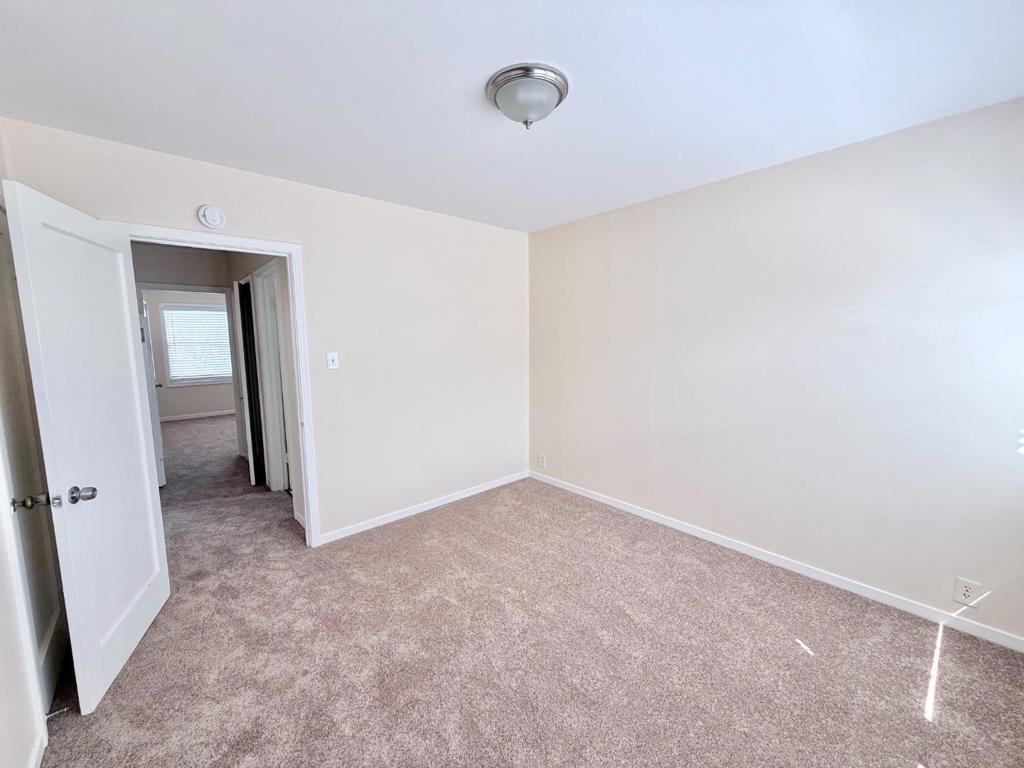 506 Mclaughlin Street Property Photo 11