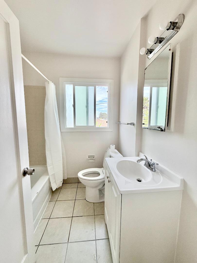 506 Mclaughlin Street Property Photo 12