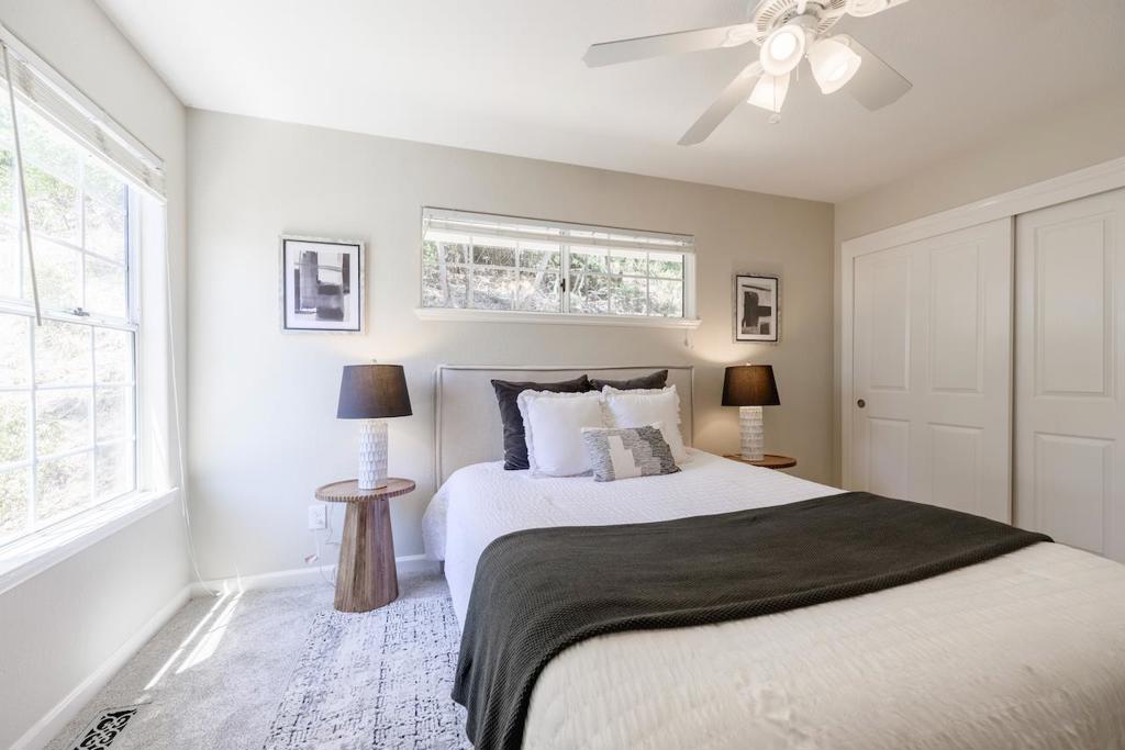 31 Dunslee Way Property Photo 54