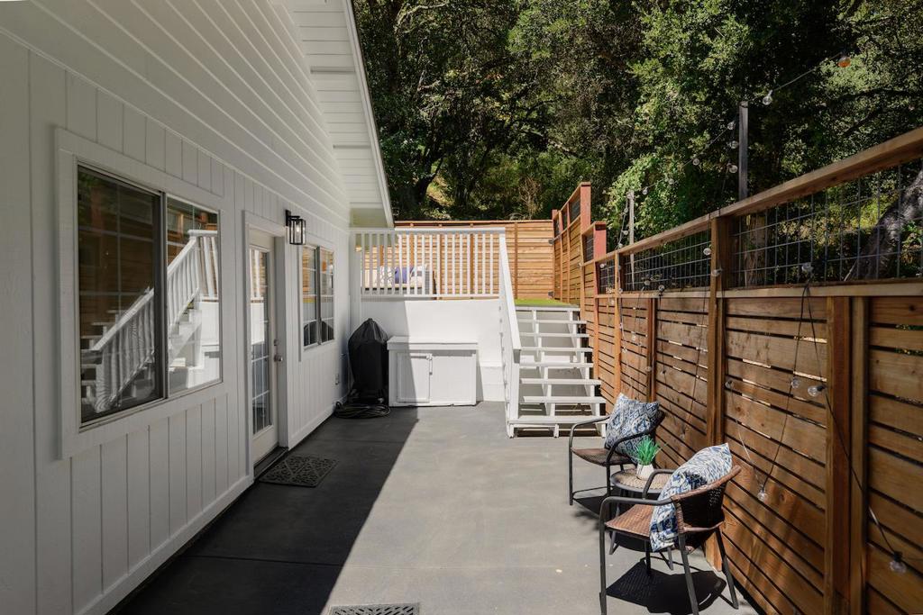 31 Dunslee Way Property Photo 71