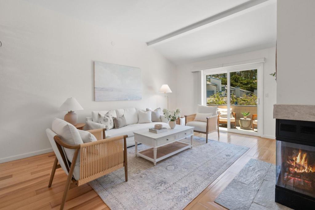 1125 Via Tornasol Property Photo 8