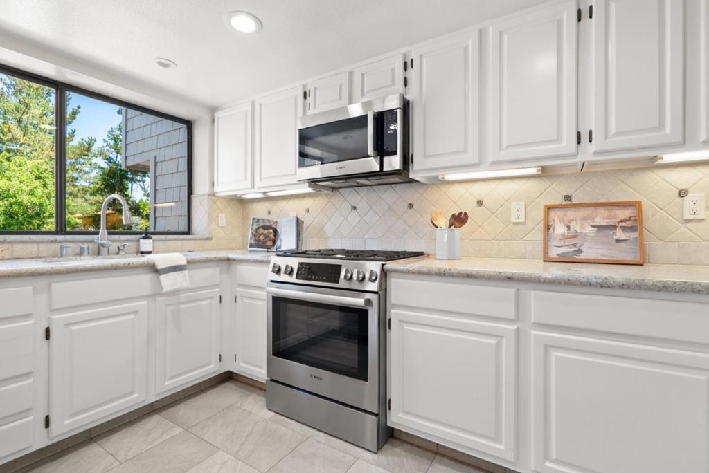 1125 Via Tornasol Property Photo 16
