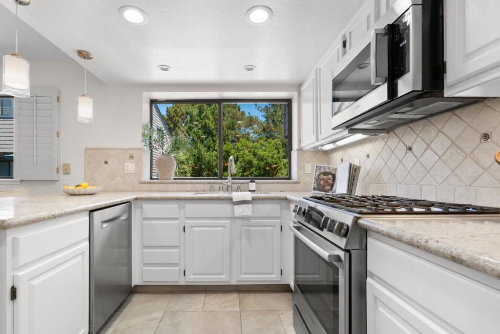 1125 Via Tornasol Property Photo 17