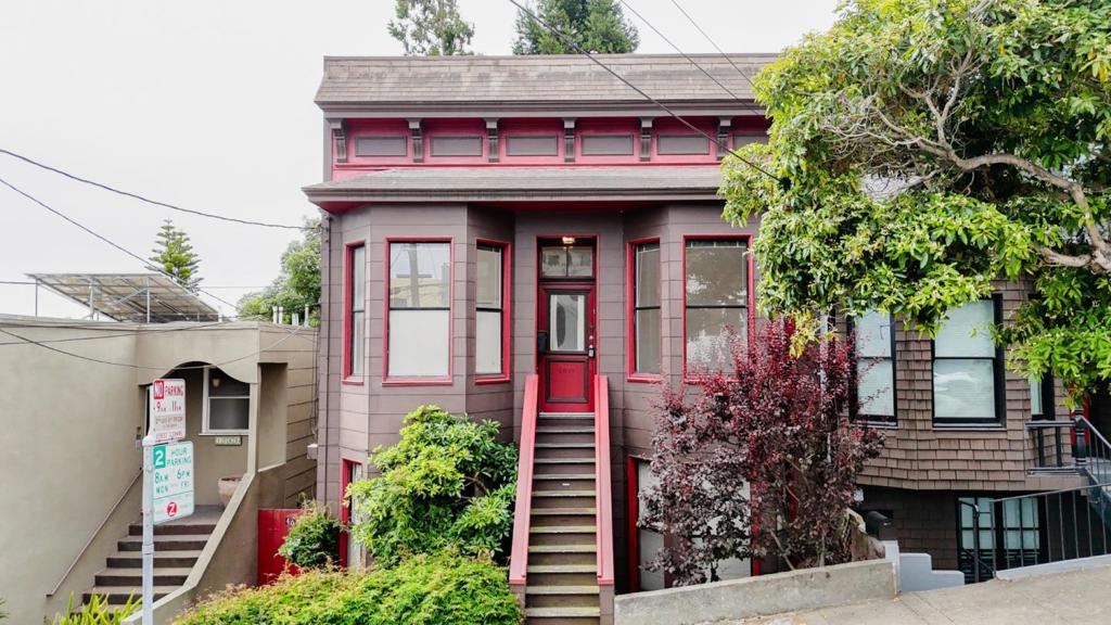 ML82055860 Property Photo 1