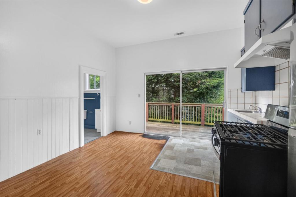 ML82055860 Property Photo 14