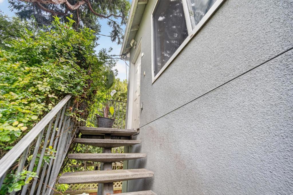 ML82055860 Property Photo 27