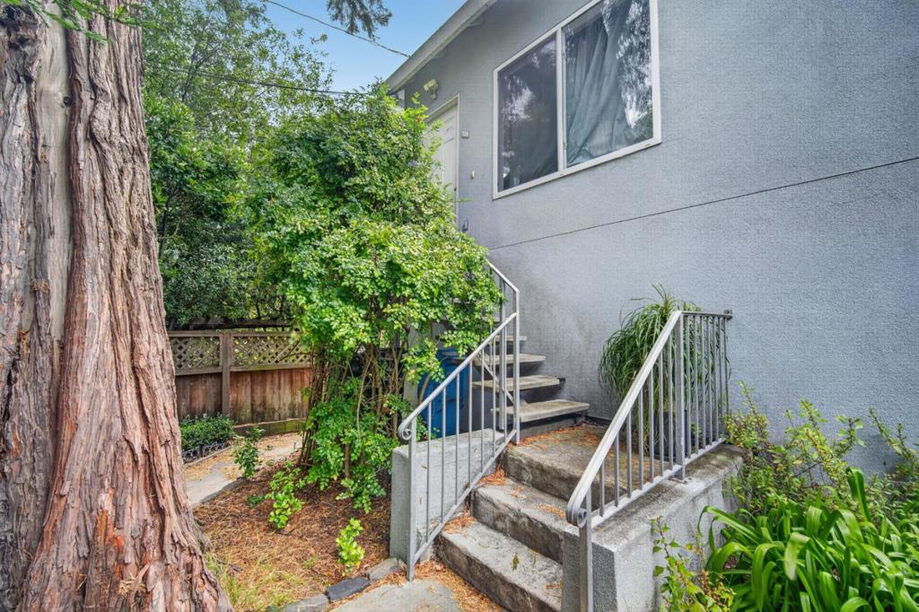ML82055860 Property Photo 28