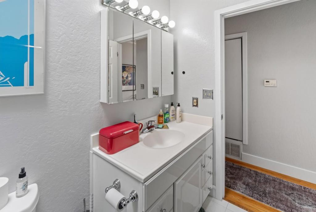 ML82055860 Property Photo 32