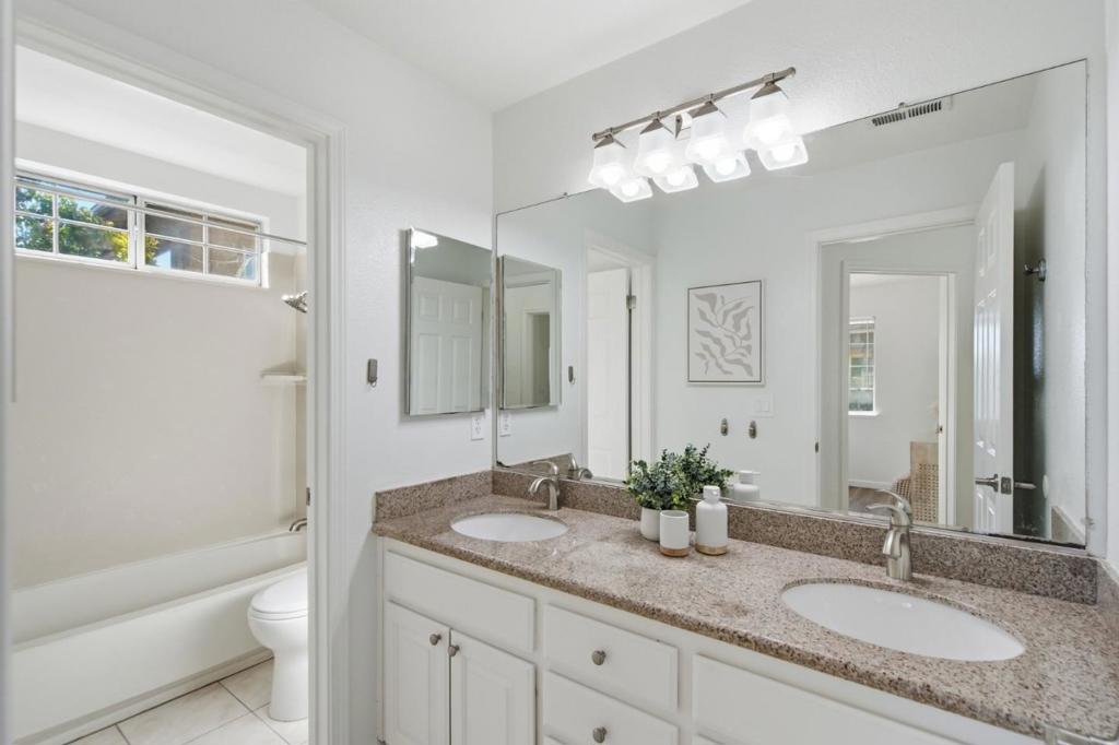 1171 La Rochelle Terrace G Property Photo 42