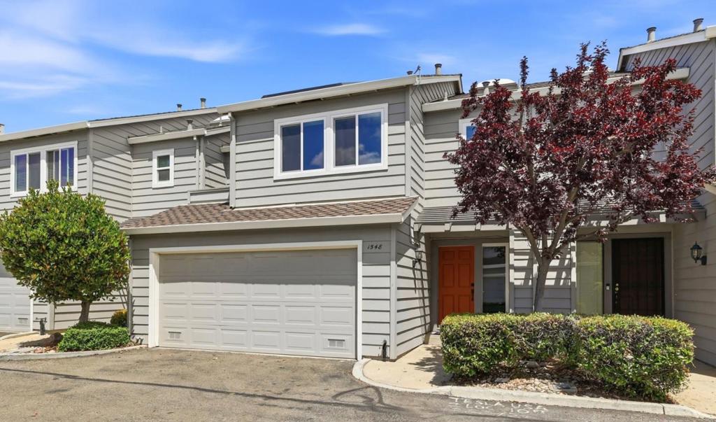 1548 Camden Village Circle Property Photo 3