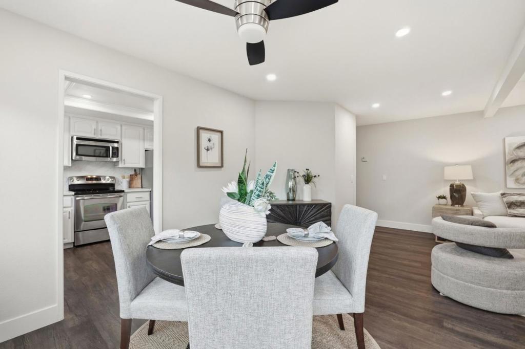 1548 Camden Village Circle Property Photo 12