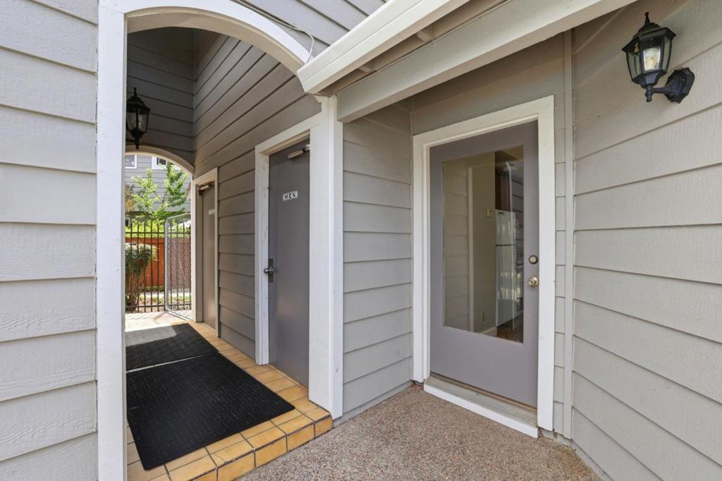 1548 Camden Village Circle Property Photo 47