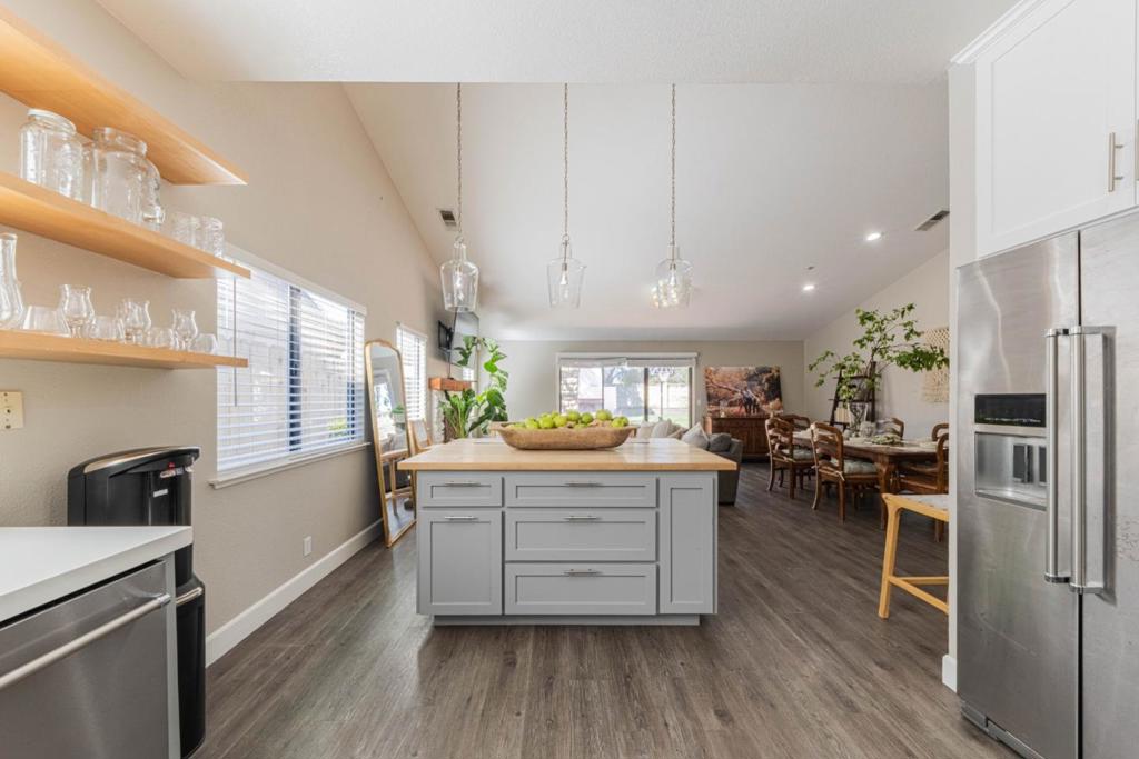 746 Nacional Court Property Photo 15