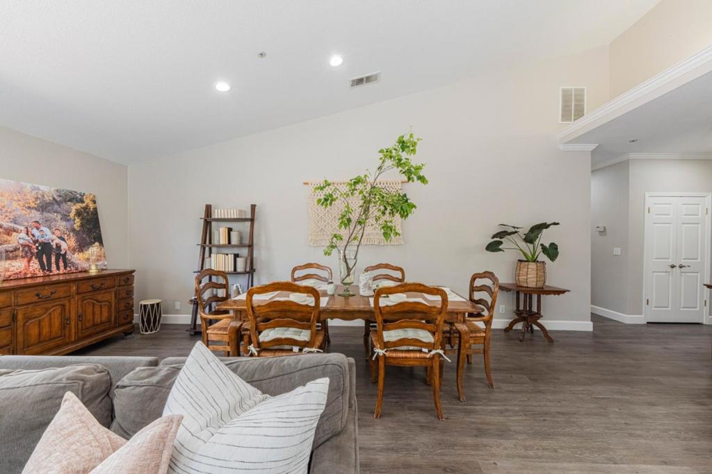 746 Nacional Court Property Photo 16