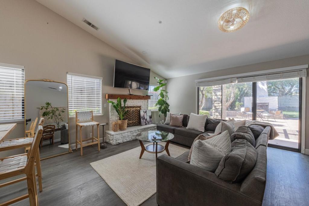 746 Nacional Court Property Photo 18