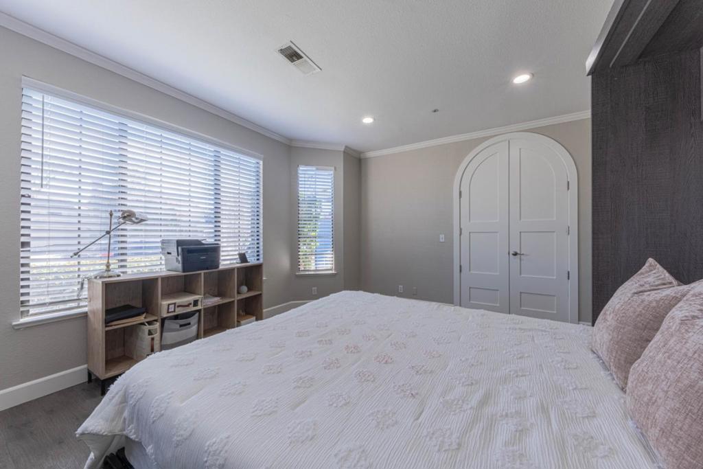 746 Nacional Court Property Photo 27